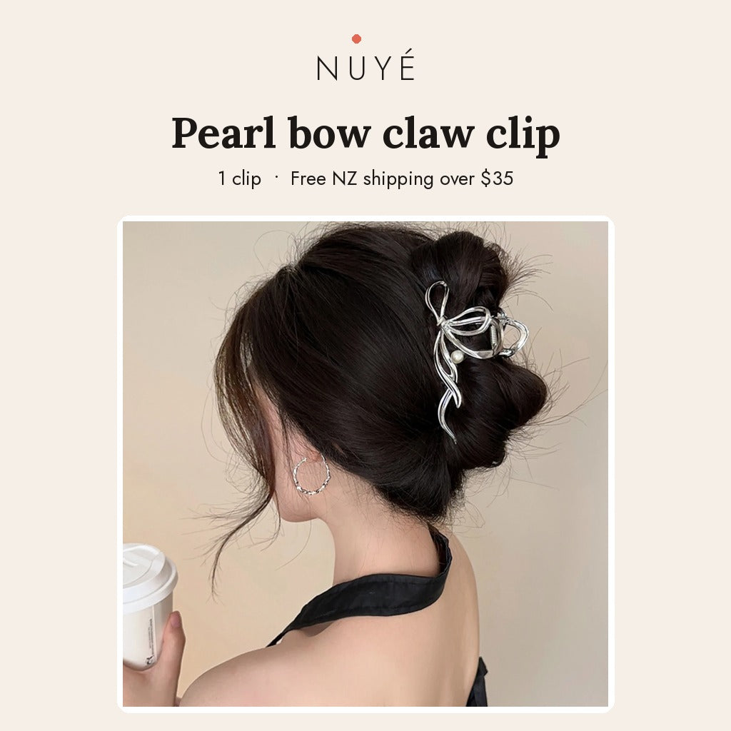 Pearl Bow Claw Clip